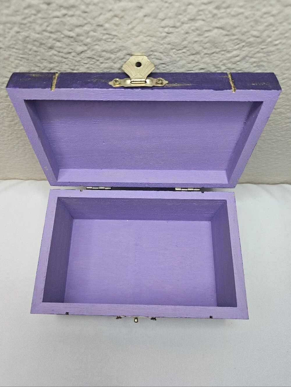 Hand Crafted add touch